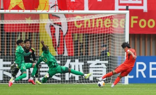 中卡战前发布会 国足众将团结一心期待改变